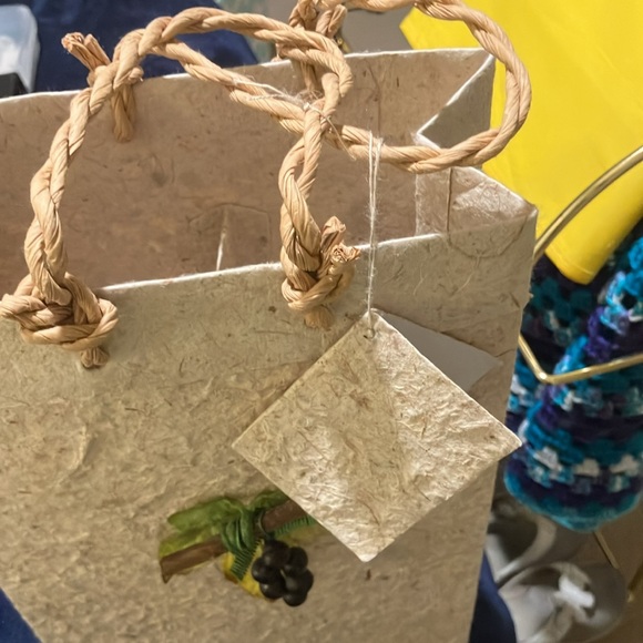 Sand Colored Textured Light Cardboard Double Wine Bottles Gift Bag - Picture 9 of 10